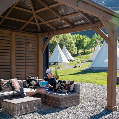 Dreamcatcher Tipi Hotel Gardiner Eksteriør bilde